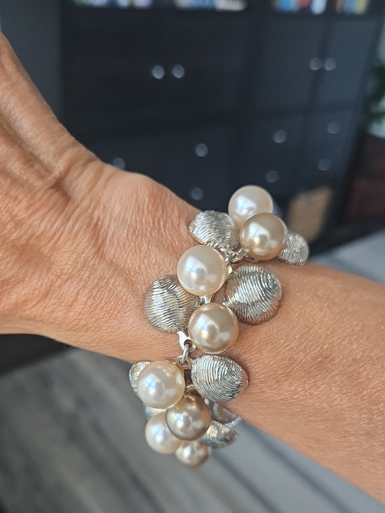 Coast London Jewelry - Coast London Chunky Faux Pearl Cluster Toggle Bracelet